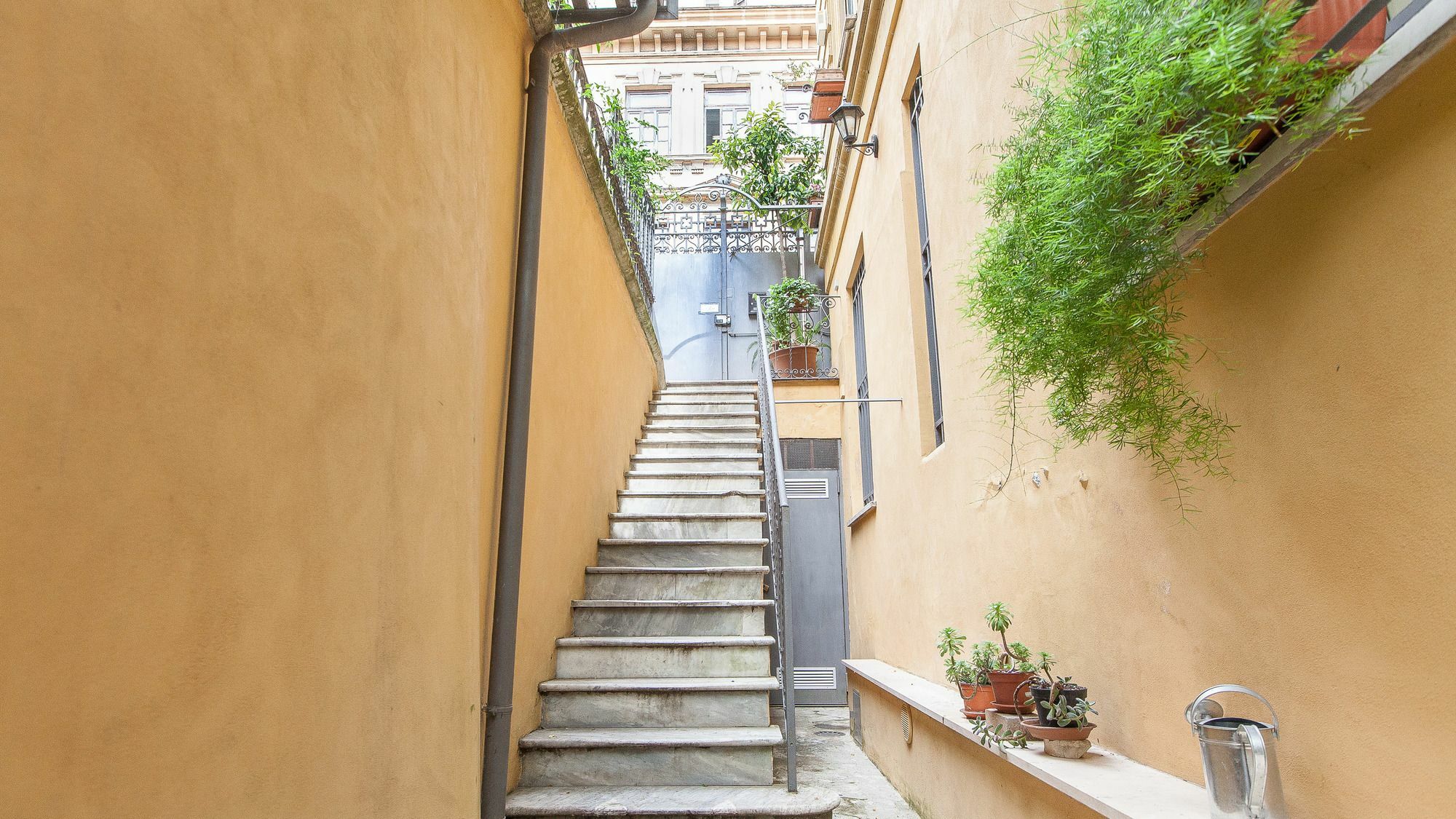 Apartment Rental In Rome Ghetto Garden Rome